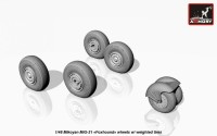 AR AW48026   1/48 Mikoyan MiG-31 wheels w/ weighted tires (attach1 17299)
